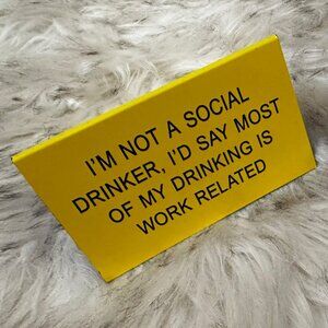 Desktop aboutface signs